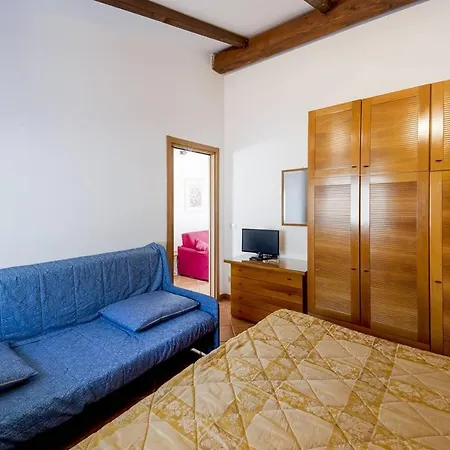 Le Mimose 2 Bedrooms 6 Pax Apartament