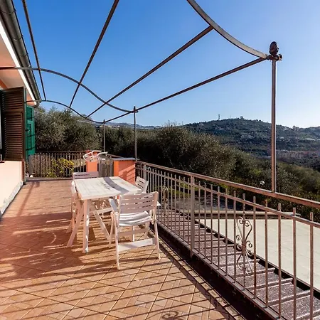 Le Mimose 2 Bedrooms 6 Pax Apartament