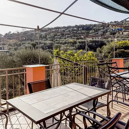 Le Mimose 2 Bedrooms 6 Pax Imperia